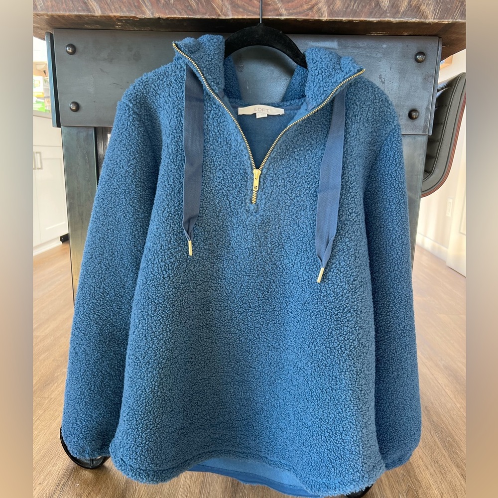 Loft - Sherpa style blue pull over - size s